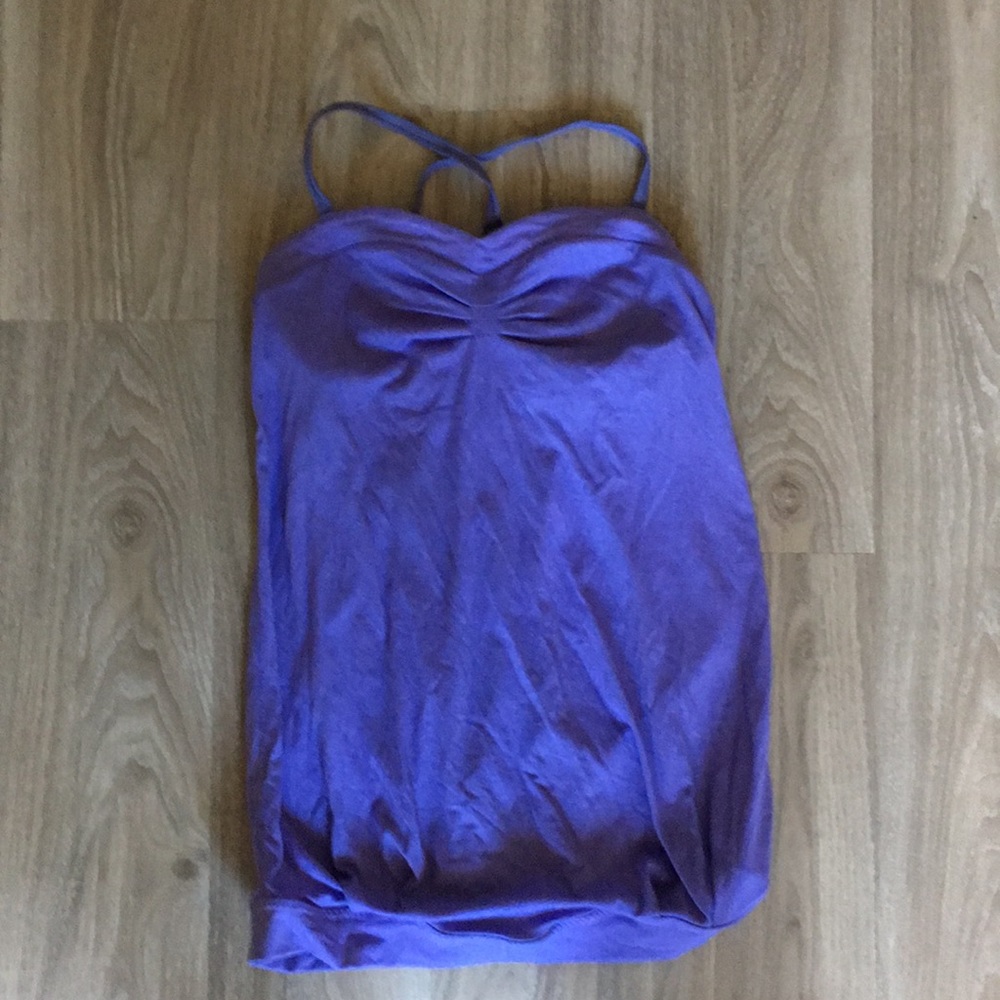 Lululemon flowy top